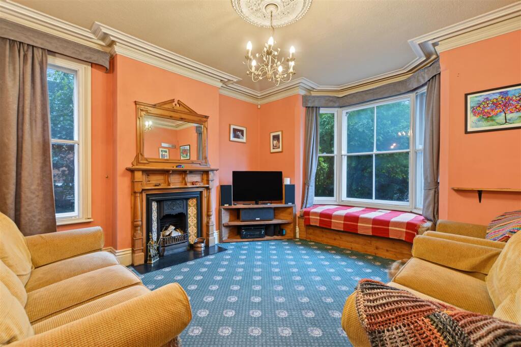 House in Nottingham - View 4