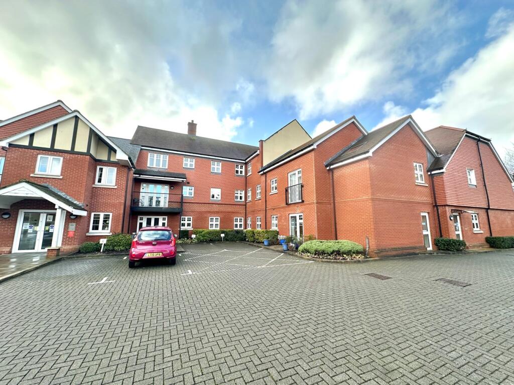 Main image of property: Hempstead Road, Bovingdon, Hemel Hempstead, HP3