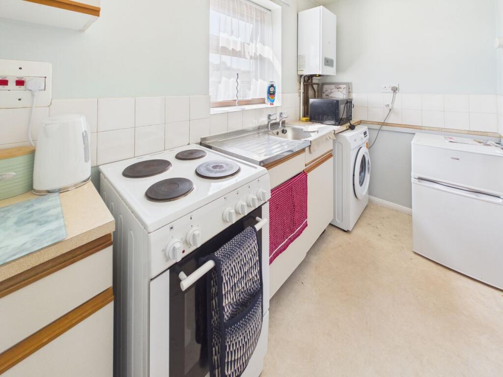Apartment in Stevenage - View 5