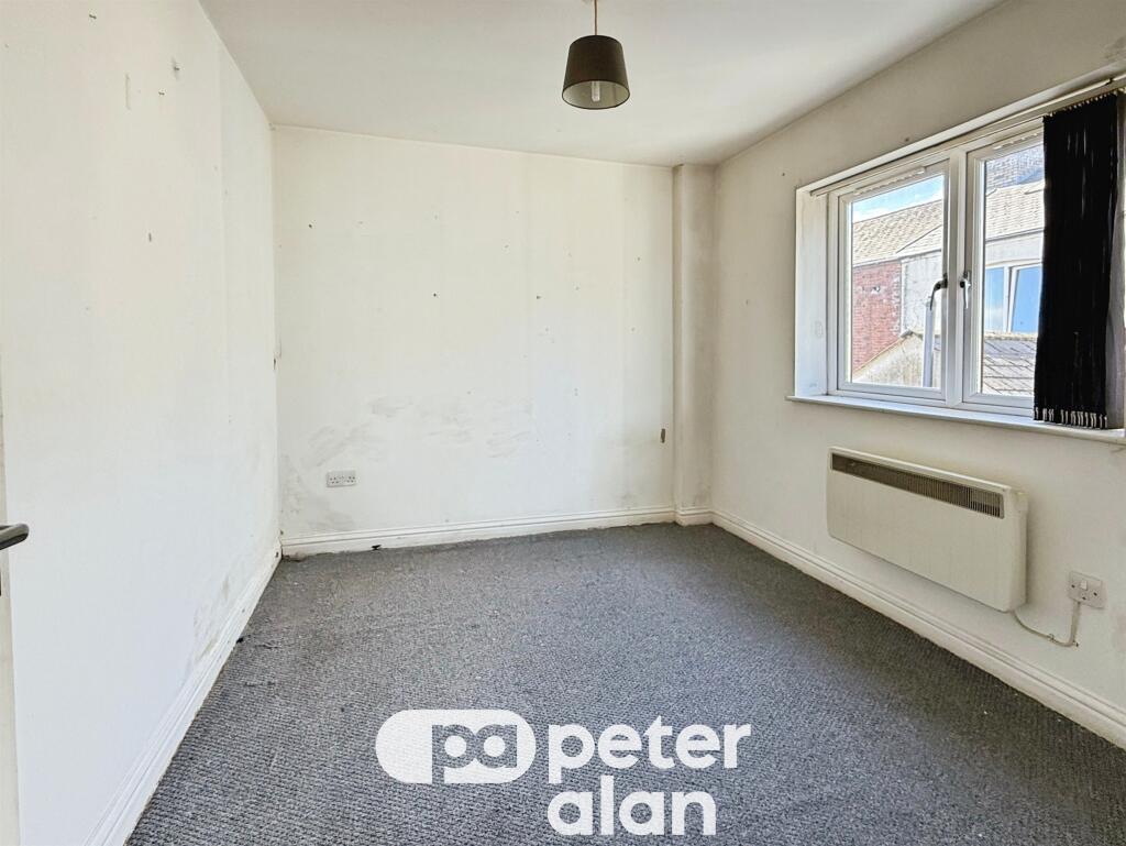 Apartment in Newport, Commercial Road, Pillgwenlly - View 5