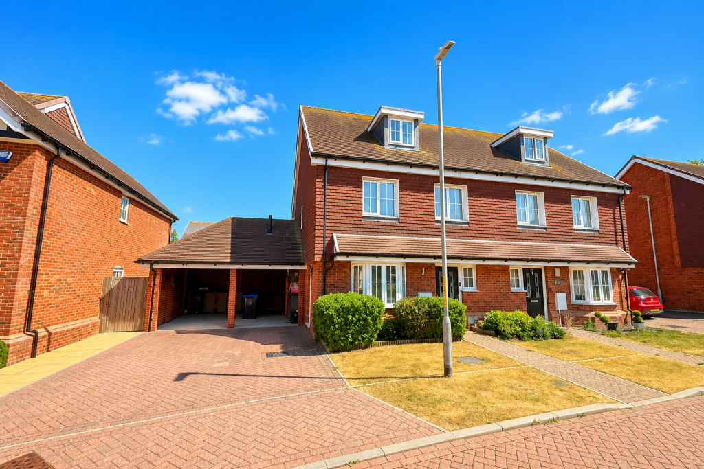 4-bed semi-detached on Gap Road , Margate , CT9 2RY, £350,000
