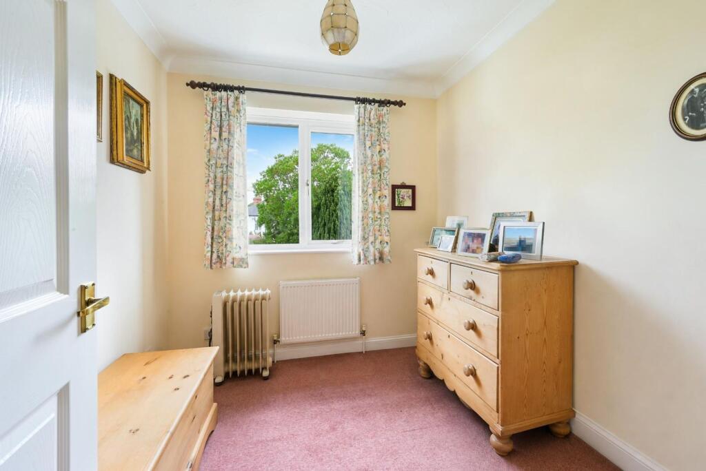 House in Kingston upon Thames - View 3