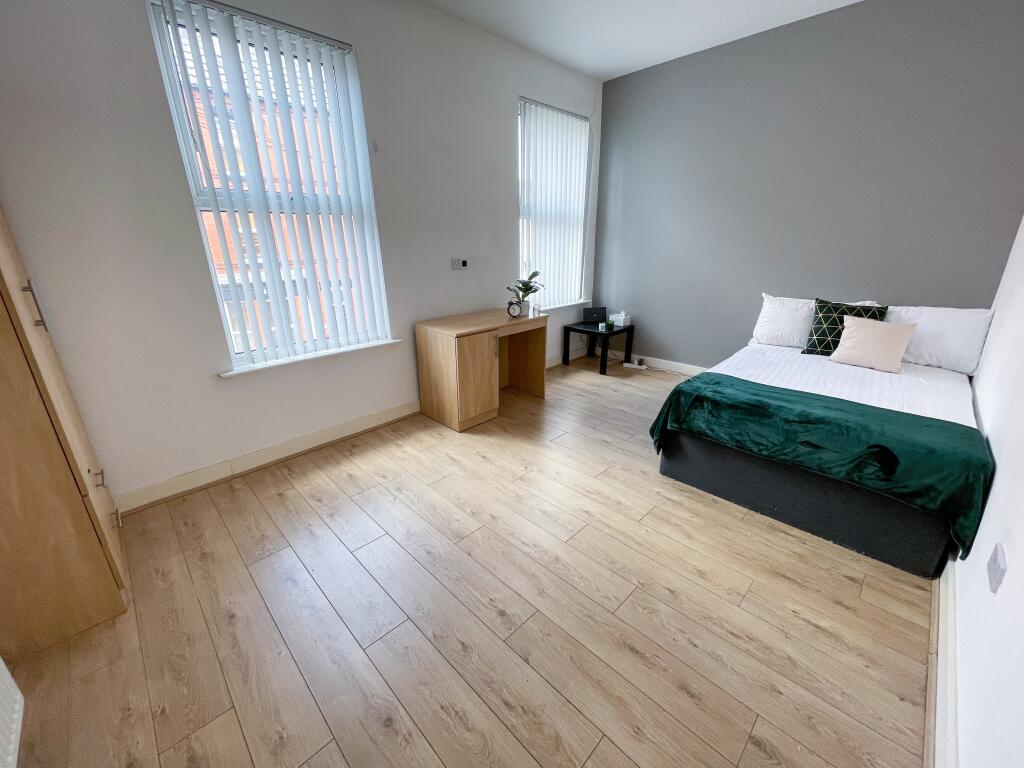 Main image of property: Brookdale Road, L15 3JE, 