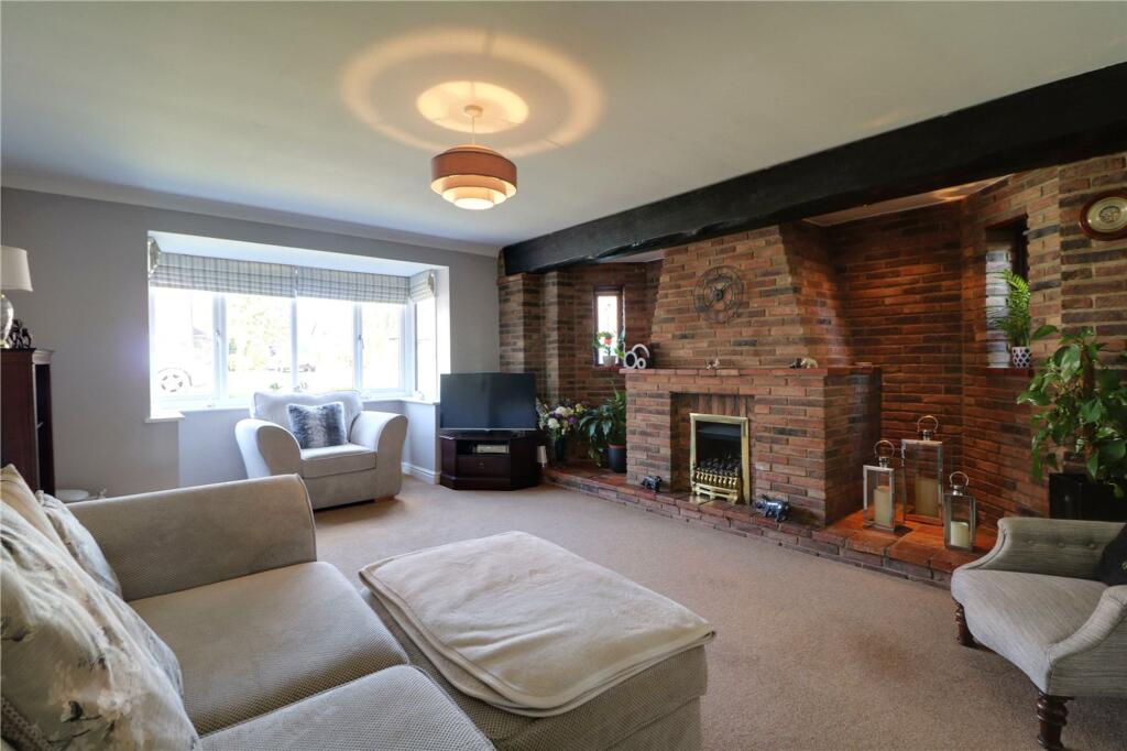 Chestnut Rise, Barrow-Upon-Humber, DN19 photo 4