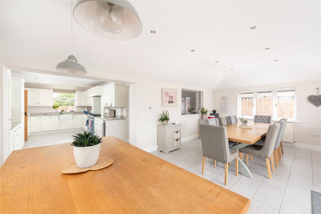 House in Sharnbrook, Bedford - View 4