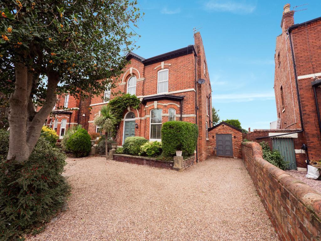 Crosby Road, Birkdale, Southport, Merseyside, PR8 4TE photo 2