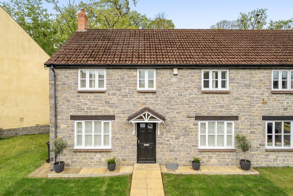 Main image of property: Beaminster