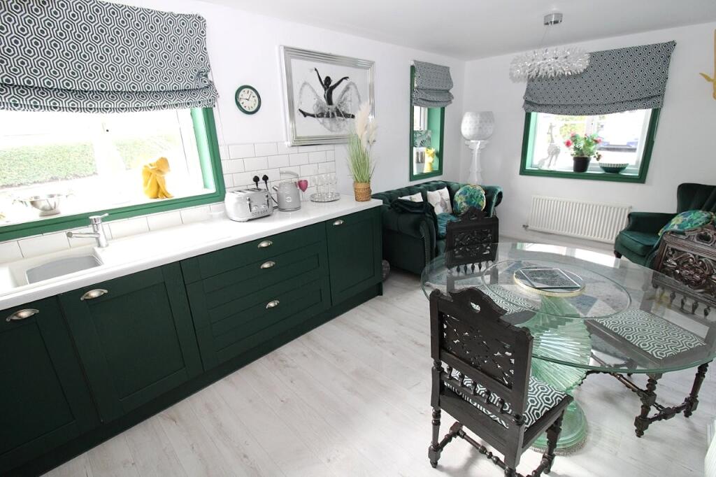 Kestrel Road, Barnsley photo 3