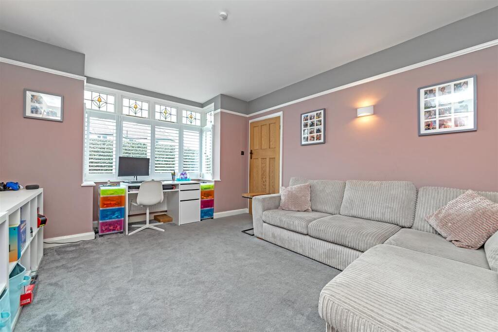 Additional image 10 of Flora Grove, St Albans