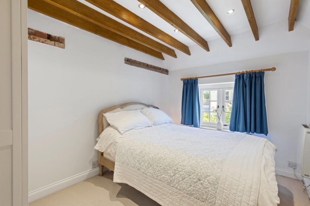 Mill Lane, Sidlesham, PO20 - More