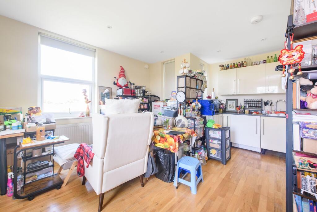 Main image of property: Brent View House, Temple Fortune, London, NW11