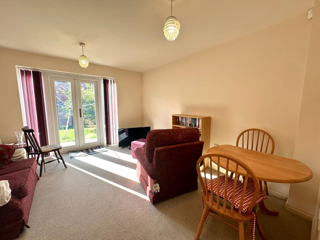 House in Dudley - View 4