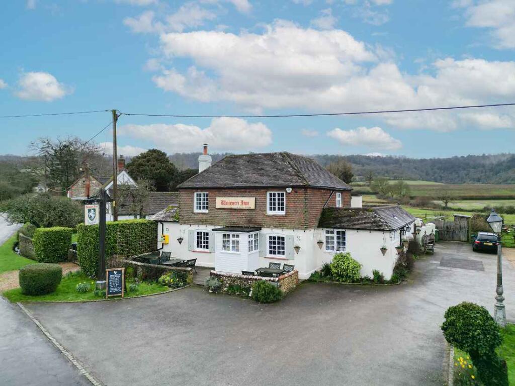 Main image of property: S-520240 - Unicorn Inn, Heyshott, Midhurst GU29 0DL