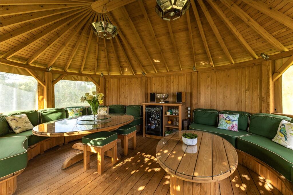 Additional image 39 of Rabley Heath Road, Welwyn, Hertfordshire, AL6