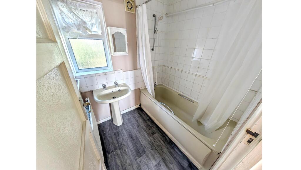 House in East Cowes, Osborne - View 4