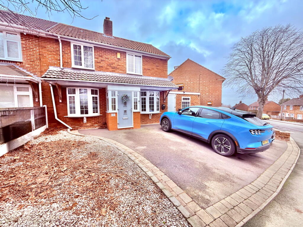 2-bed semi-detached on Monument Lane, Sedgley, £229,950