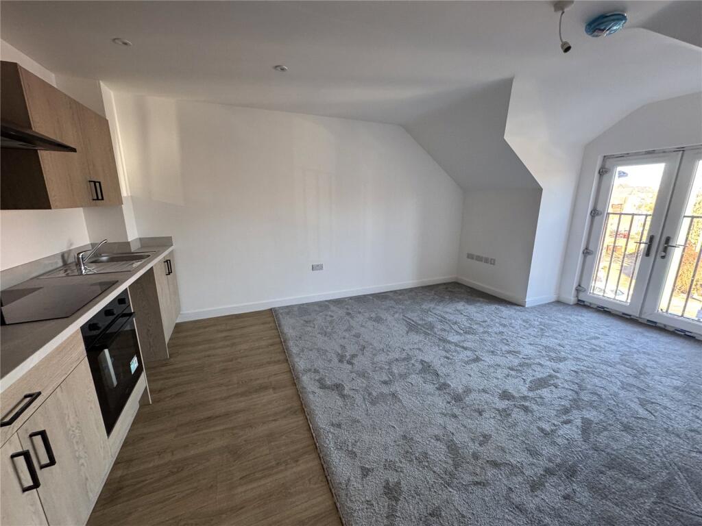 Apartment in Nottingham - View 4