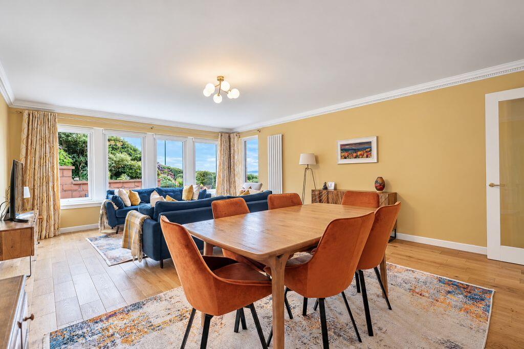 33 The Shores, Skelmorlie, PA17 5AZ photo 3