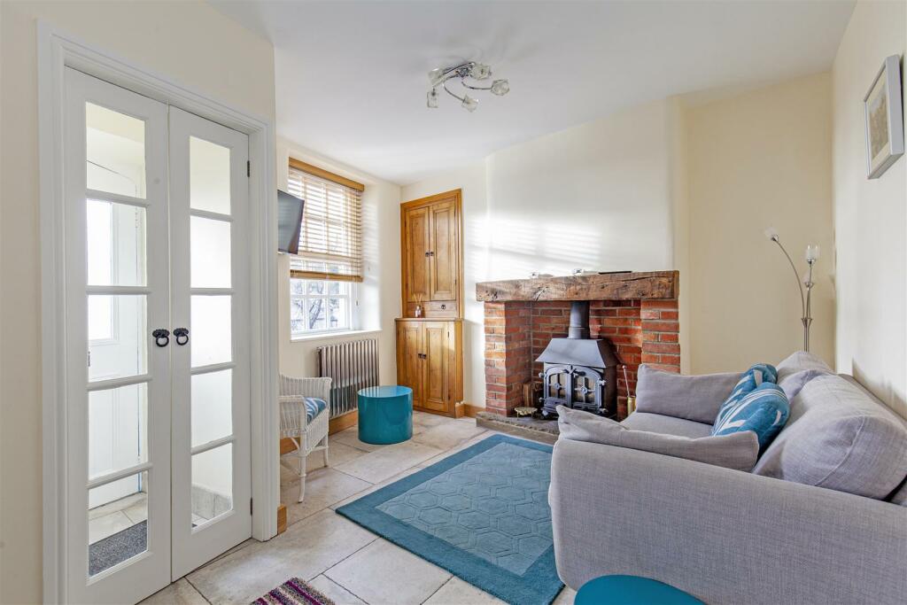 Terrace Road, Tideswell, Buxton photo 3