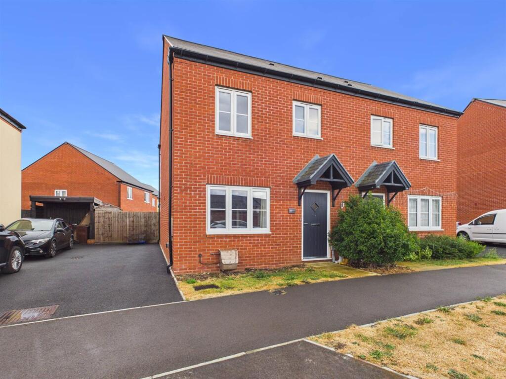 House in Tewkesbury, Twigworth