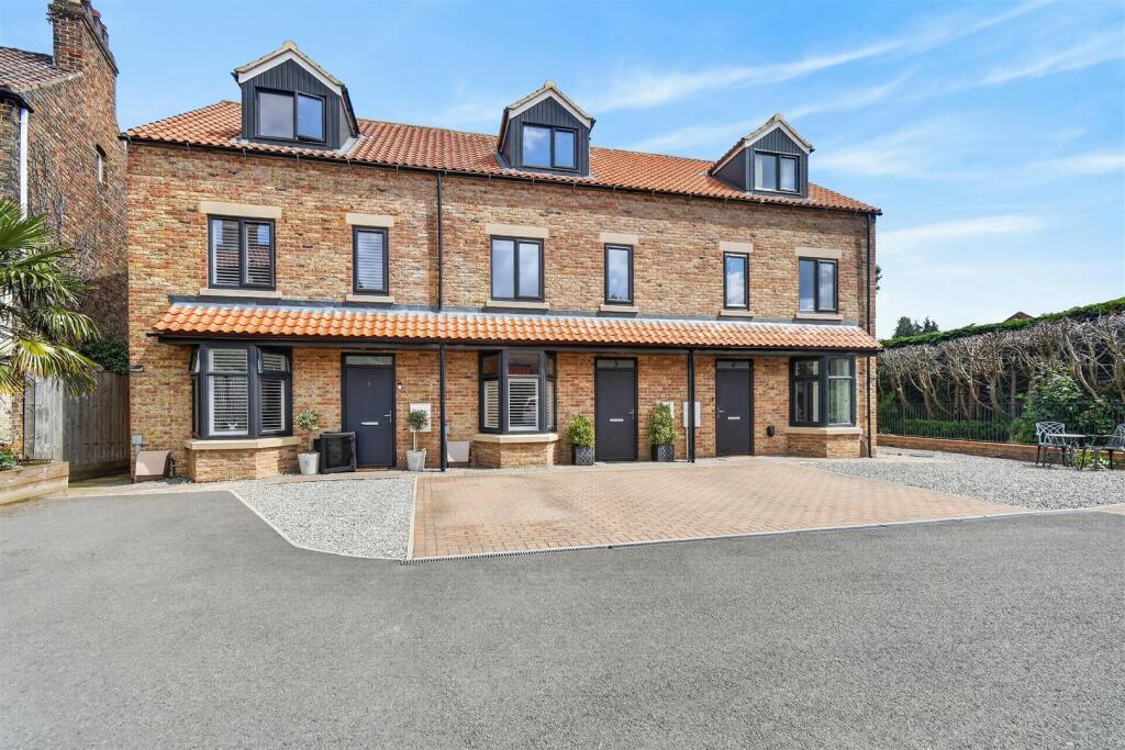 Main image of property: Occaney Close, Boroughbridge, York