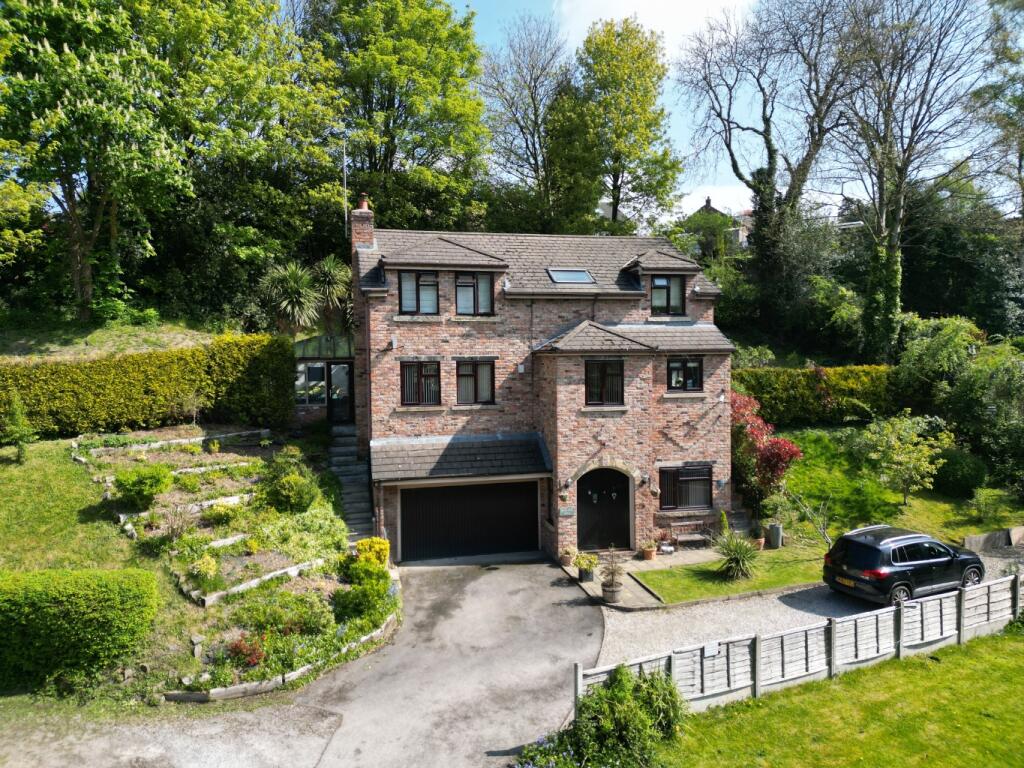 Main image of property: Gerrards Wood, Hyde, Greater Manchester, SK14 5DJ