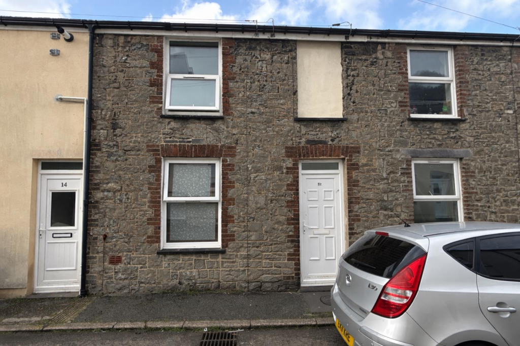 Main image of property: Lower Street, Bangor