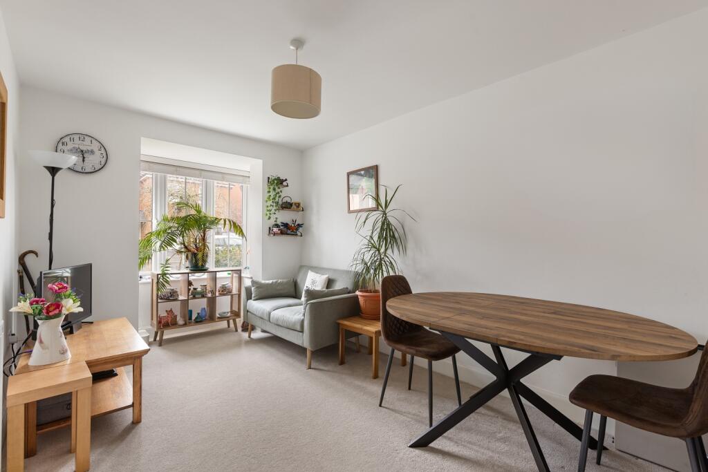 Sherwood Drive, Thorpe Willoughby, Selby, YO8 photo 4