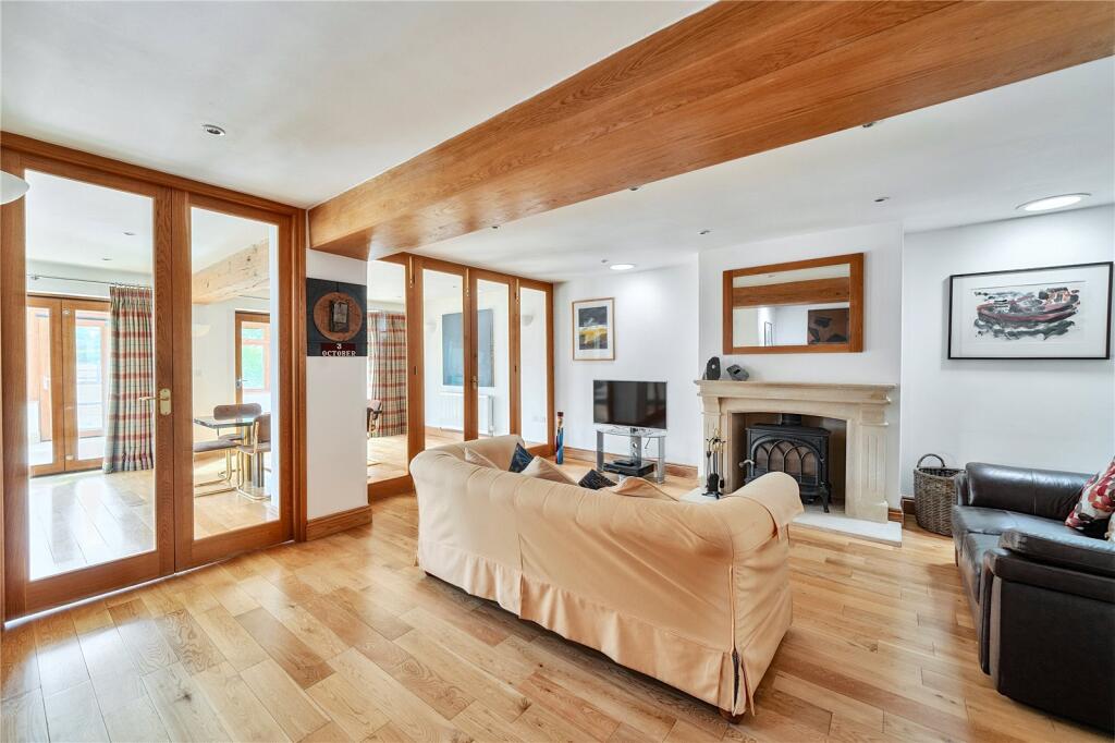 House in Cheltenham, Shaw Green, Prestbury - More