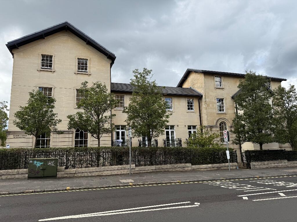 Main image of property: Kings Road, Reading, Berkshire, RG1