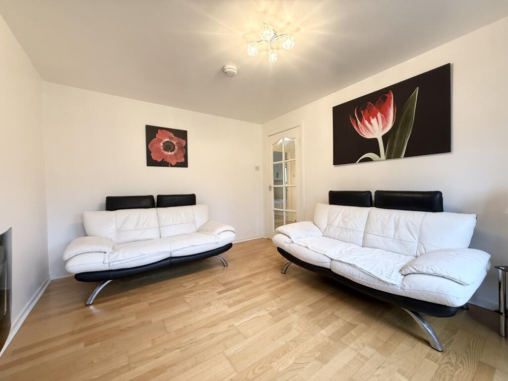 Apartment in Glasgow - View 4