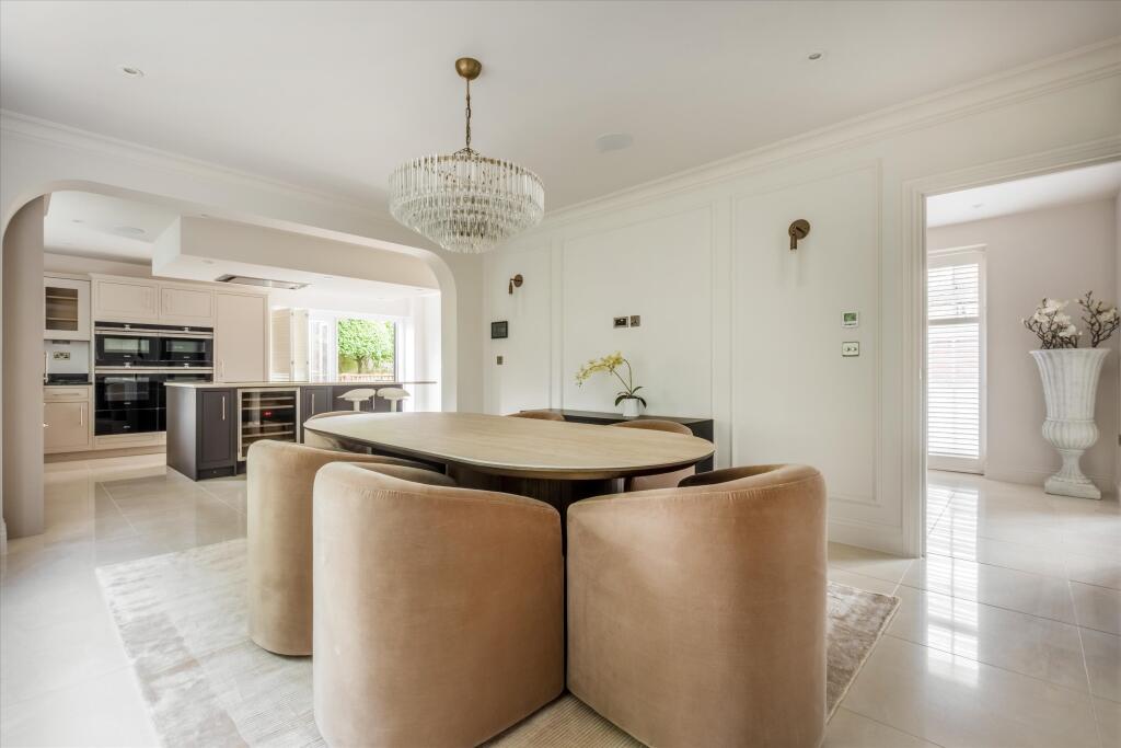 House in Sevenoaks, Chevening - More
