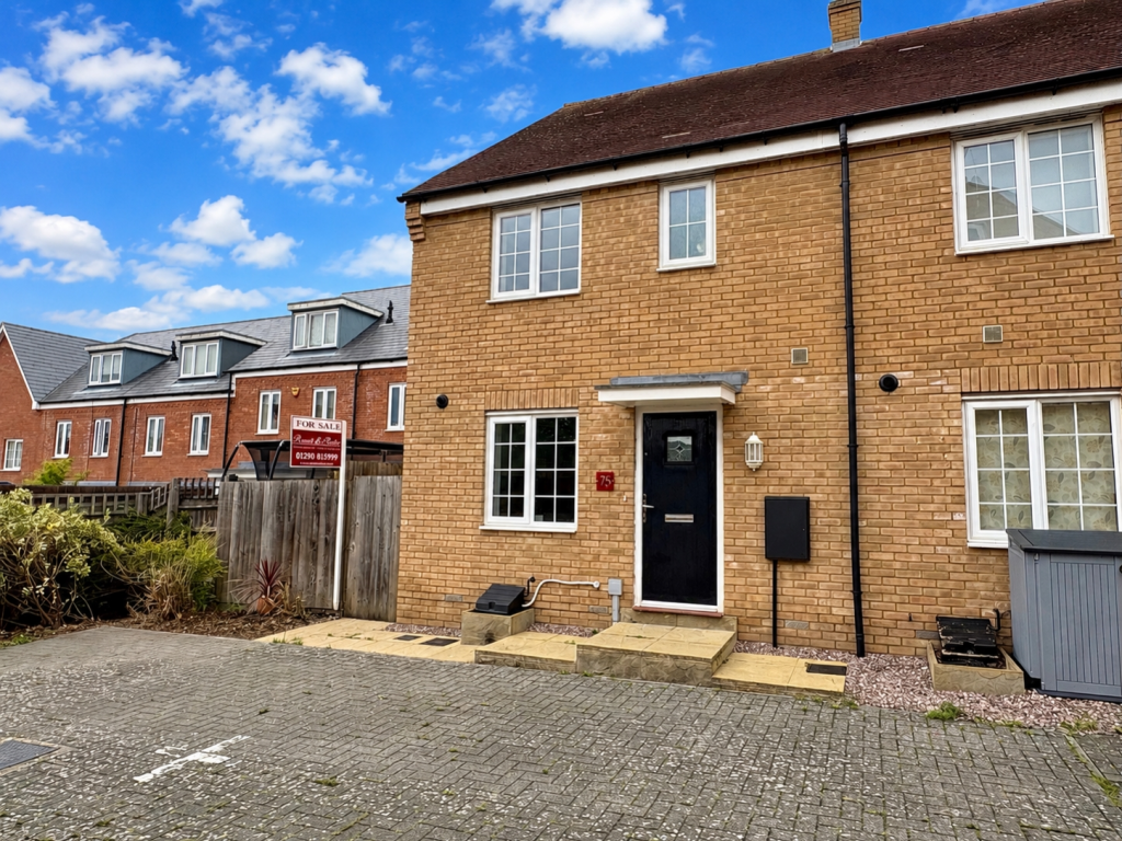 Main image of property: Constance Street, Buckingham, MK18 7RH