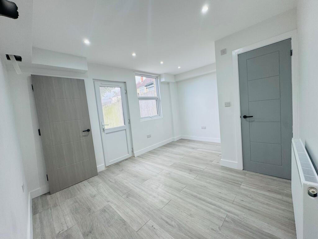 Main image of property: King Street, Gillingham, Kent, ME7
