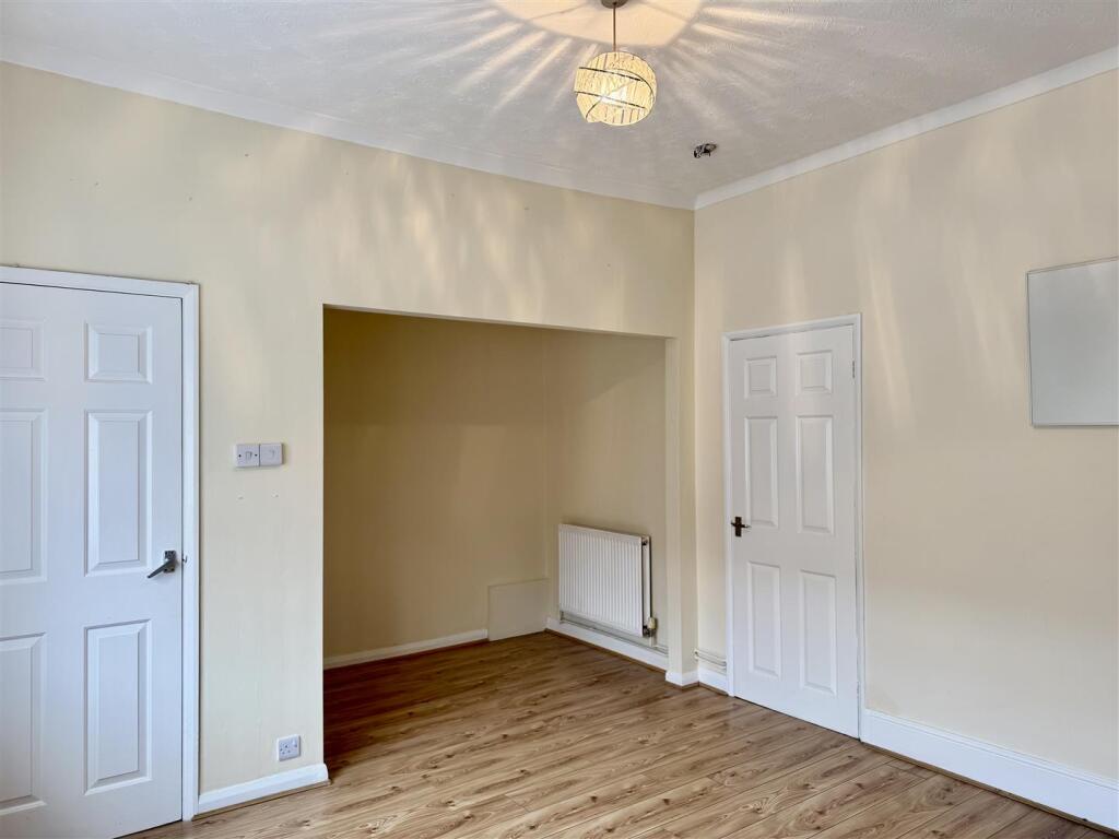 Apartment in Tonbridge - View 5