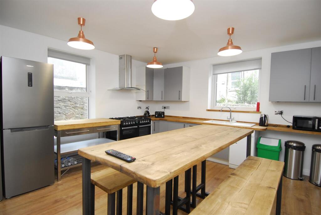 House in Plymouth, Greenbank - View 2