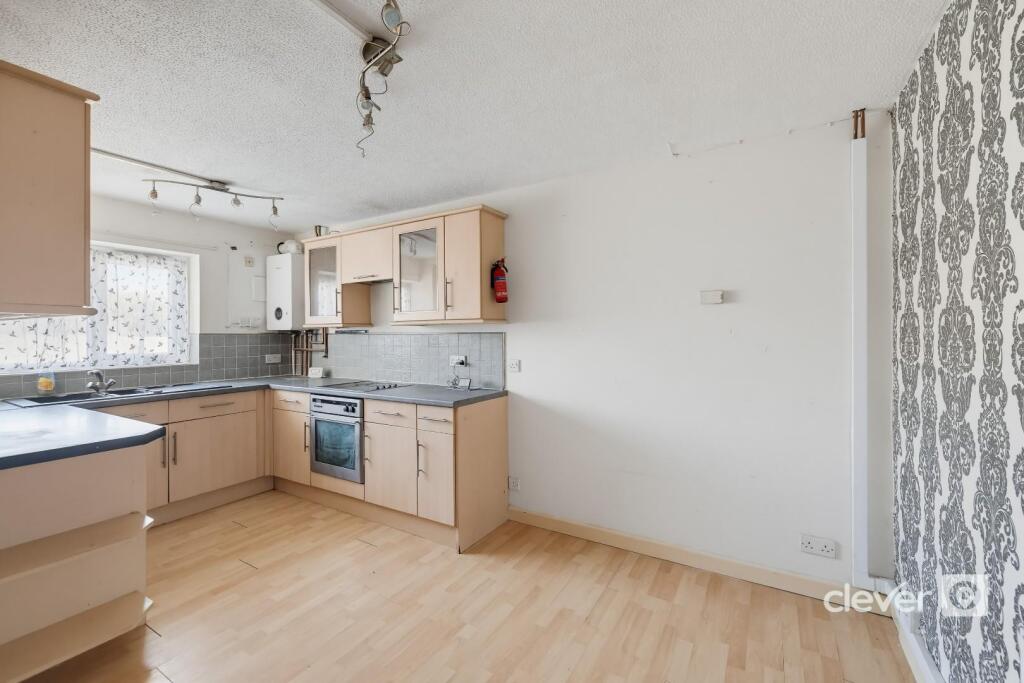 Apartment in Plymouth, Devonport - View 3