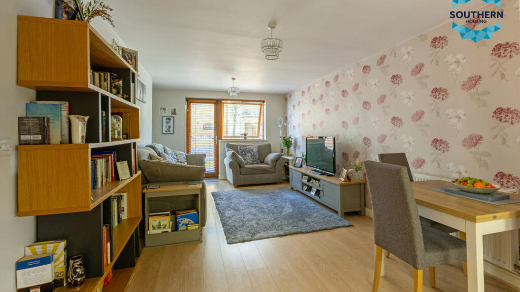 Apartment in Dartford - View 5