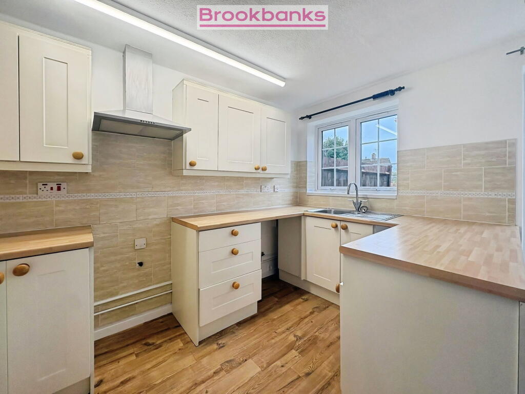 House in Swanley, High Firs - More