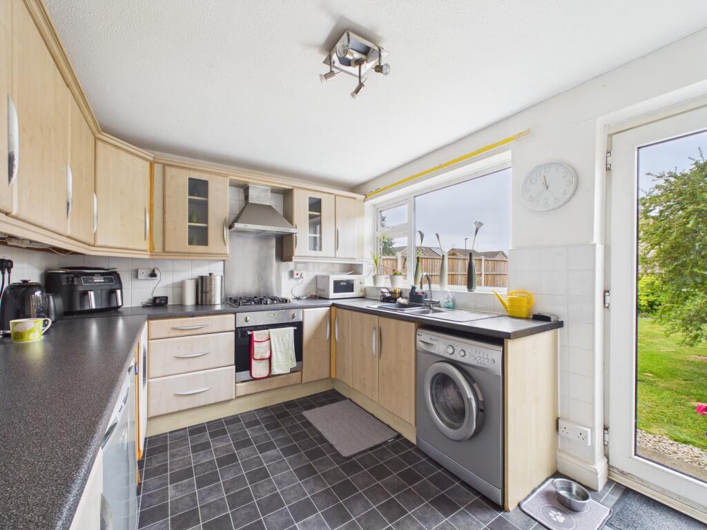Alverton Close, Mickleover photo 4