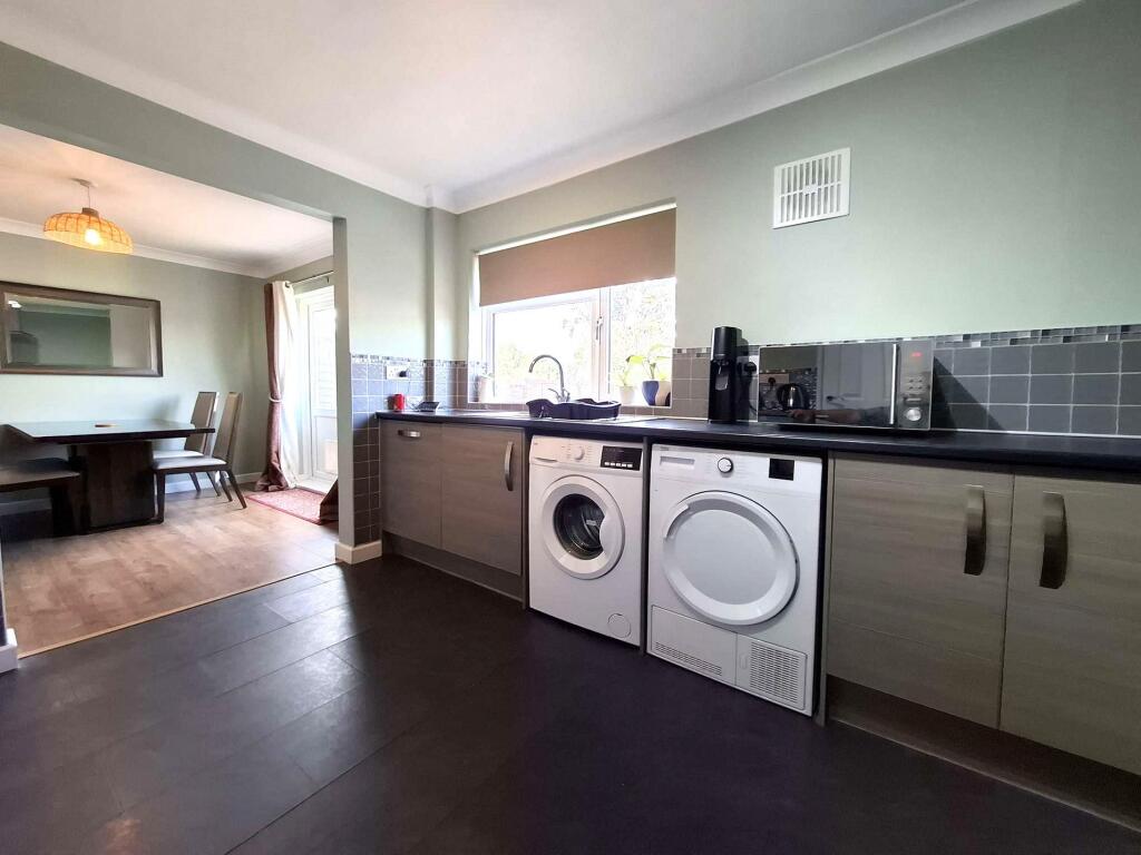 House in Swindon - View 4
