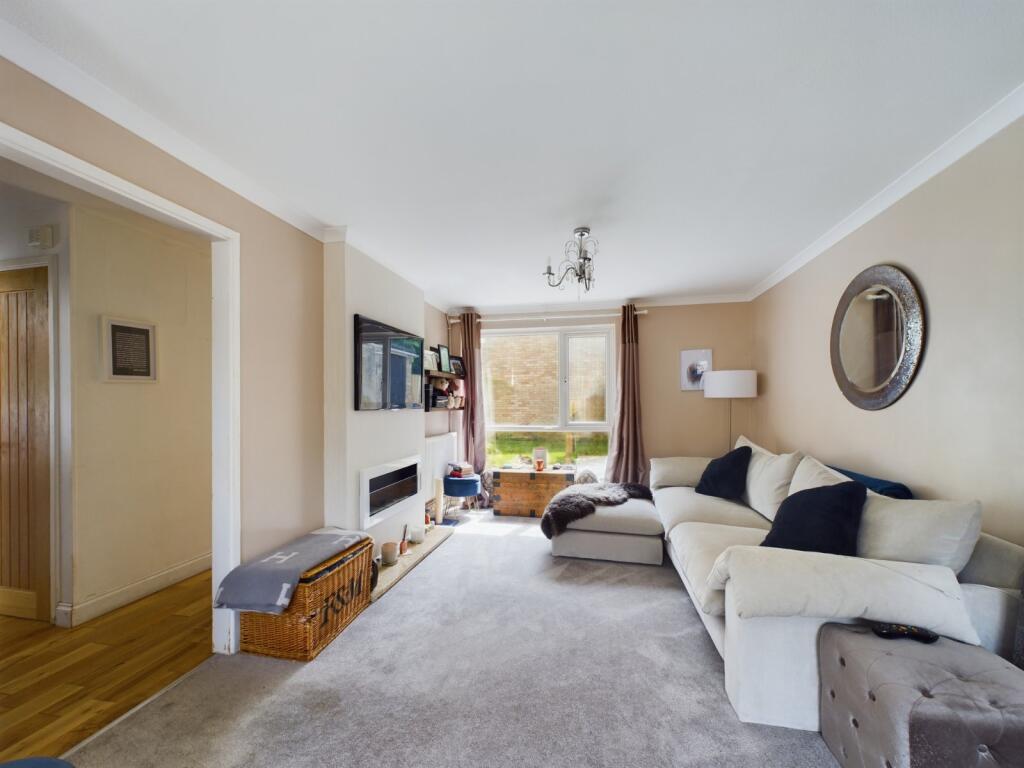 House in Bracknell - View 3