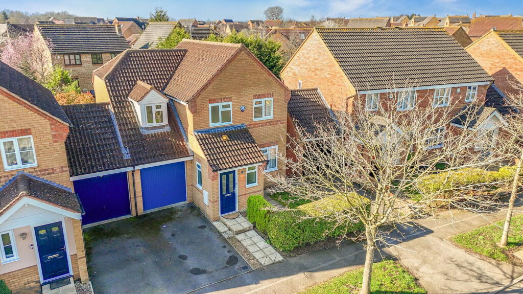 Main image of property: Blanchland Circle, Monkston, Milton Keynes, MK10 9FD