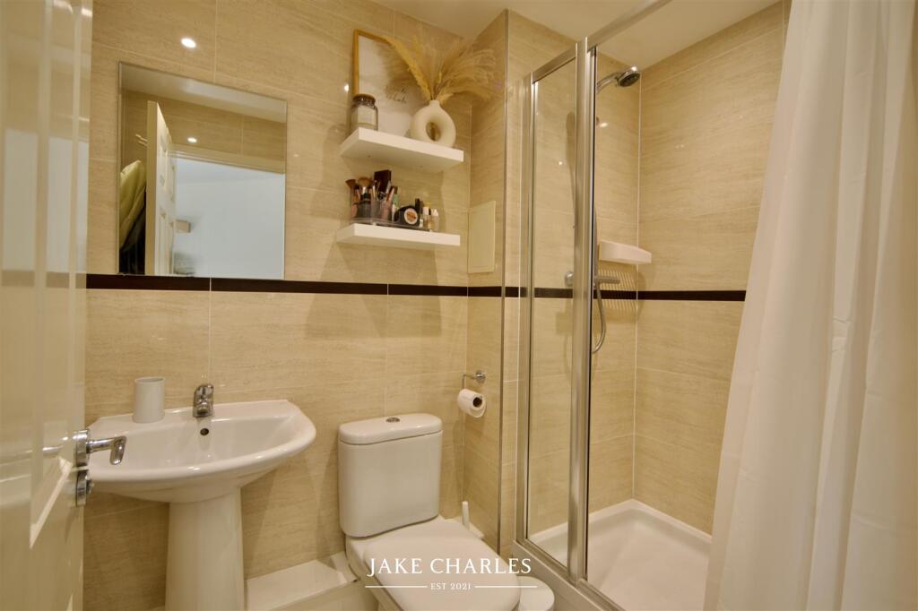 Apartment in London, Old Ford, Bow - More