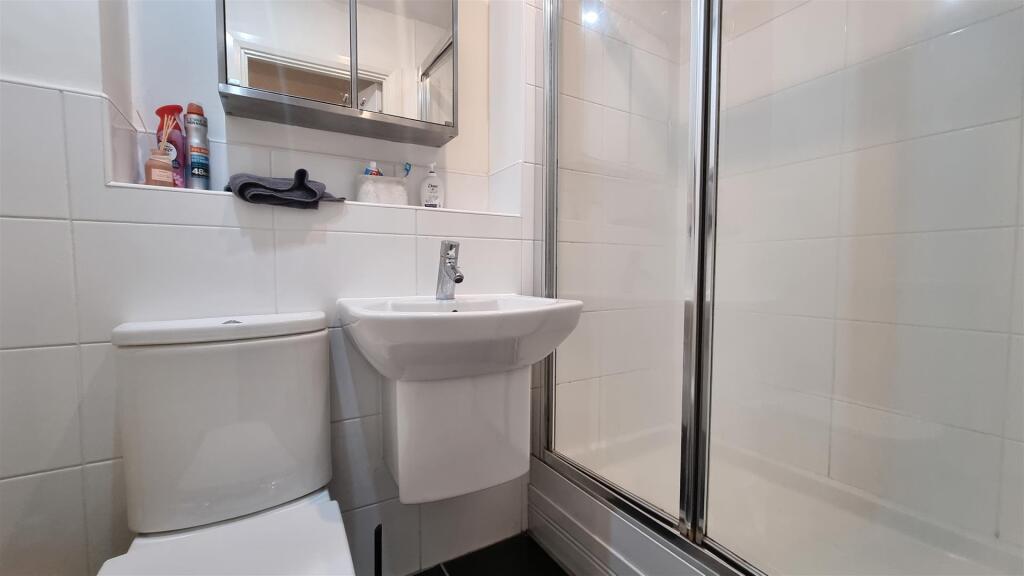 Additional image 5 of Fulford Close, Wythall