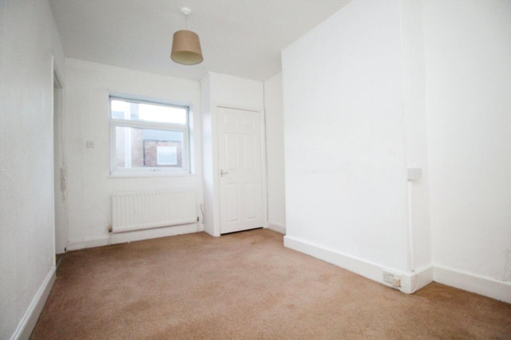 House in Durham - View 5