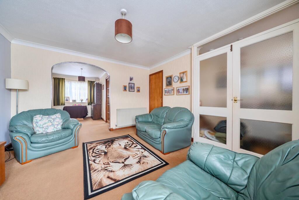 Sale Agreed During Social Media Pre Market Launch - View 4