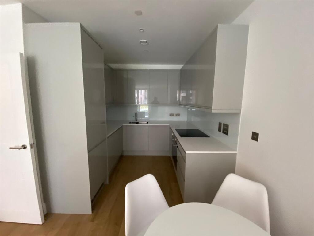 Apartment in Birmingham, Digbeth - View 5