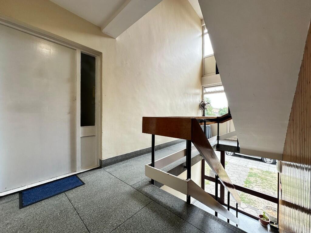Wheatlands, Hounslow, Middlesex, TW5 photo 3