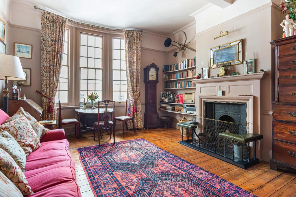 Main image of property: Edge Street, London W8